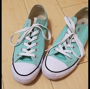 Mint Converse size 8.5